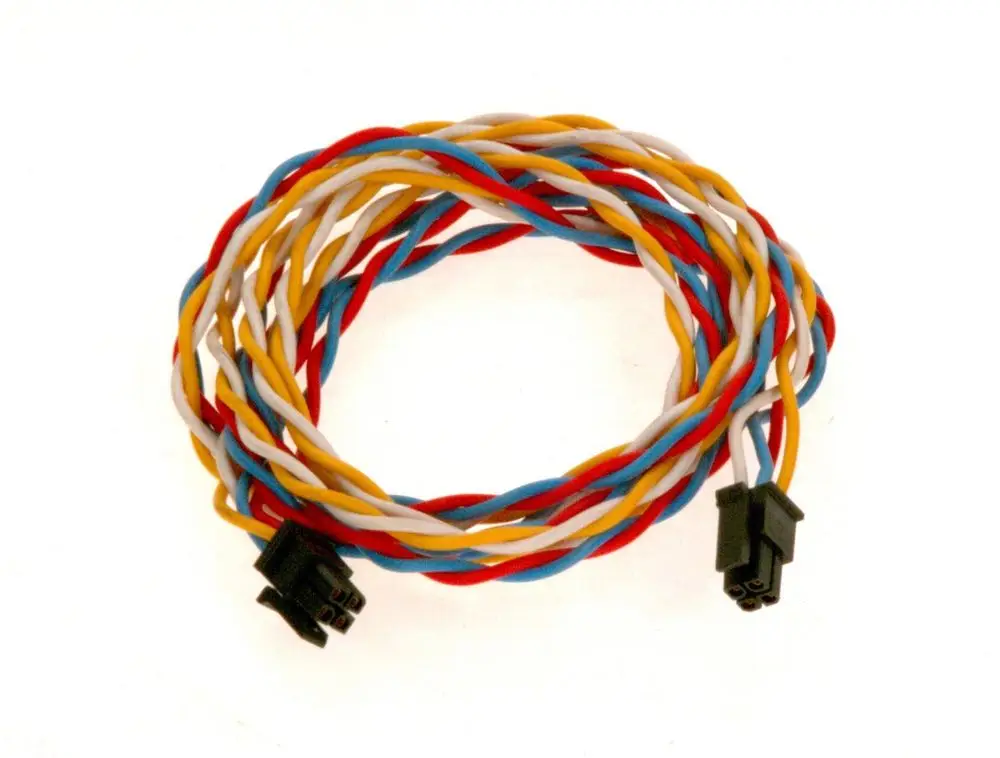 Bunte, verdrillte Kabel mit zwei Steckverbindern, die zur Verwendung in elektrischen Anwendungen, wie von Bosch, geeignet sind.